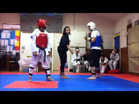 funny-taekwondo-fight