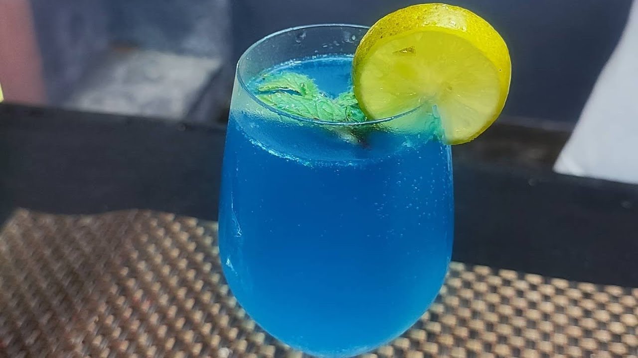 blue curacao blue lagoon