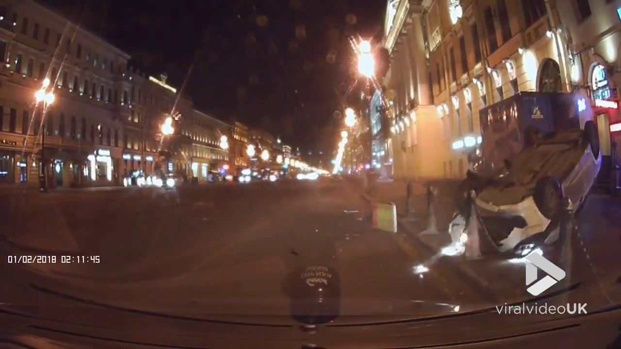 Drunk driver causes stunning crash - YouTube