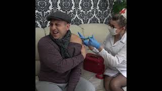 БОЛЮЧИЙ УКОЛ от МЕДСЕСТРЫ PAINFUL INJECTION from the DOCTOR #shorts