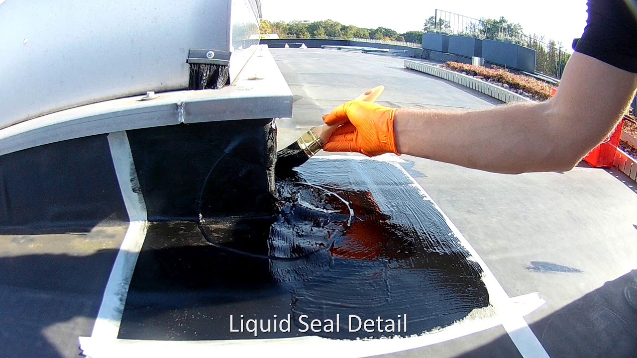 Uw dak waterdicht afdichten met BossCover Liquid Seal Detail