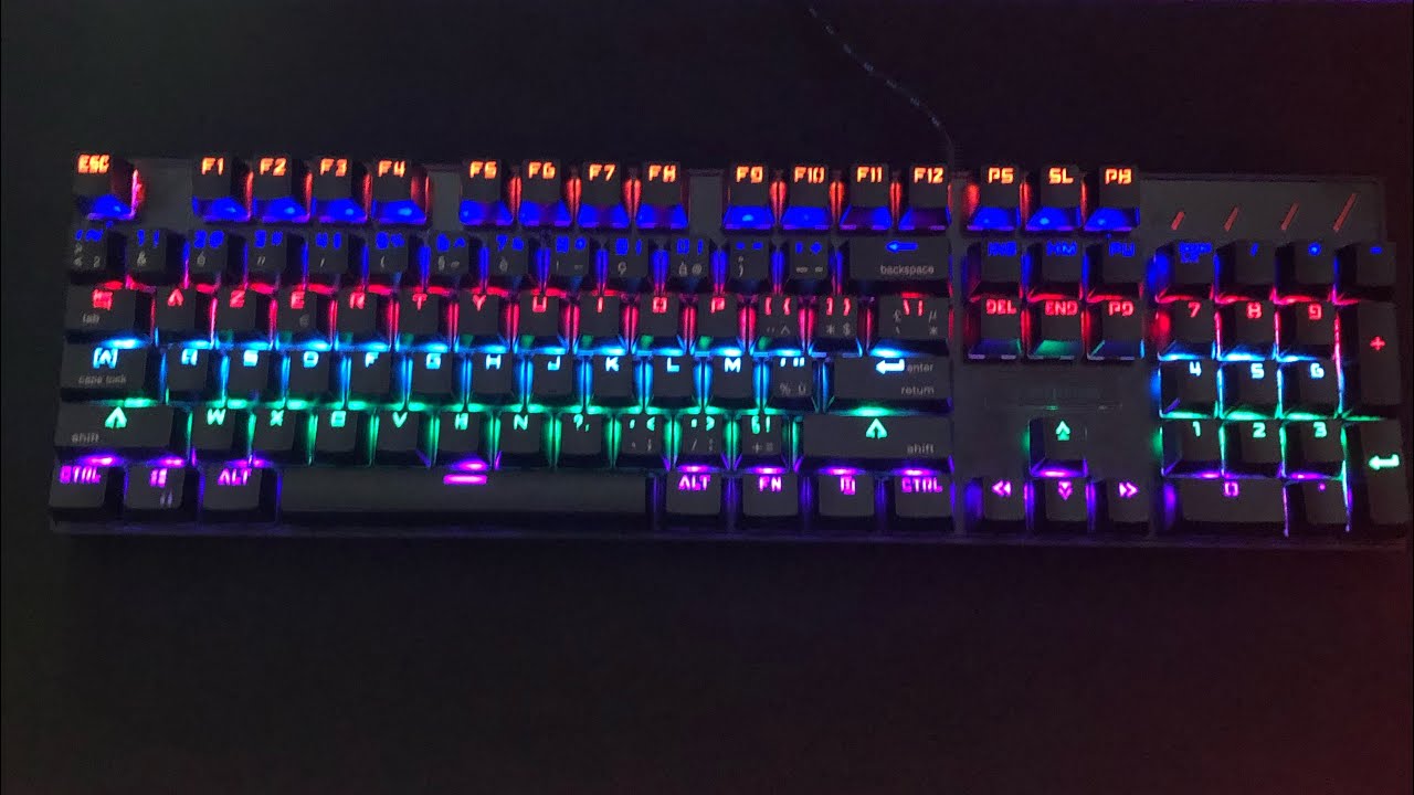 JE TESTE CE CLAVIER GAMING DE CHEZ ACTION - YouTube