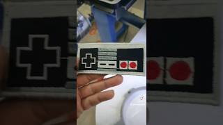 Nes Controller embroidery patch // Parche bordado control de Nintendo #embroiderydesigns #Bordadora
