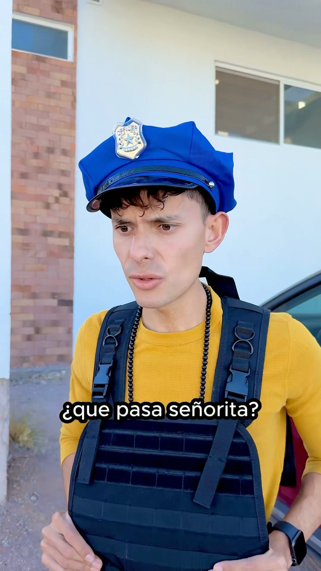 Pobre policía ?