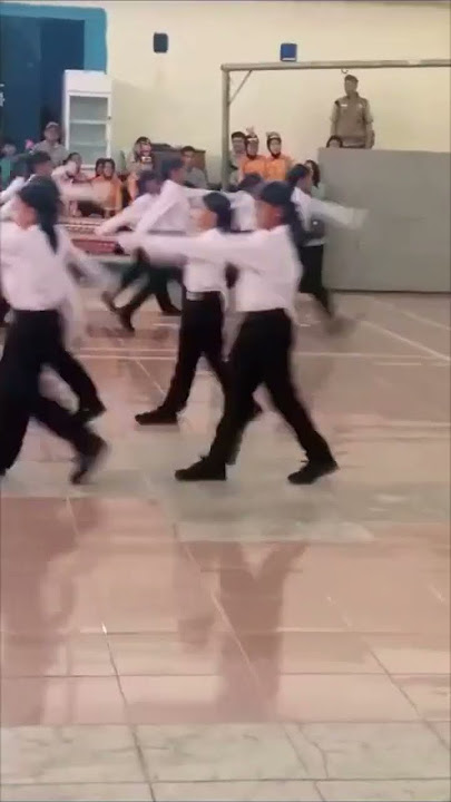 luar biasa penampilan baris berbaris anak sd ini #videoshort