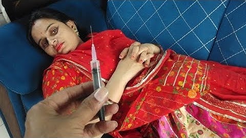 IM Intramuscular injection Push in the Buttocks Ceftriaxone 500mg & Dexamethasone ventrogluteal