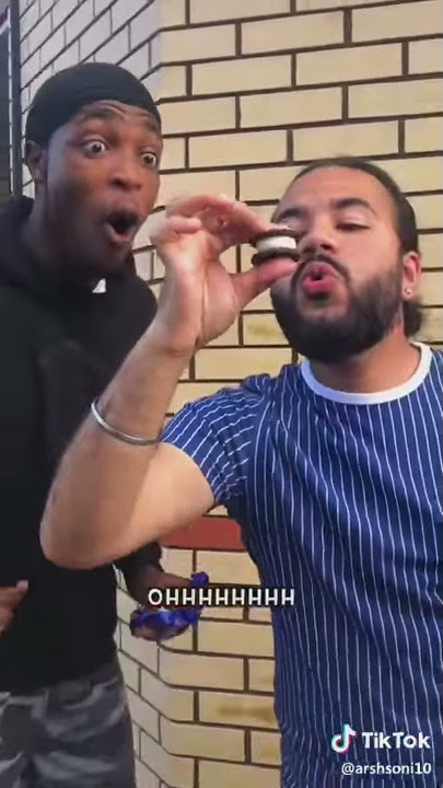 GIVE ME THE OREO!😂😂🤣🤣