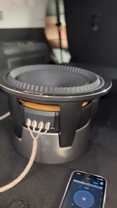 Alpine Status HDZ-110 | 11' subwoofer sound check