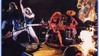 Miniatura del video "L7 - Gas Chamber"