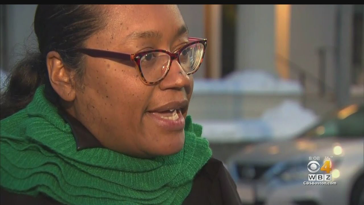 Woman Finds Parking Boot Put On Her Car By Neighbor - YouTube