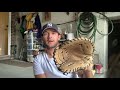 HOW TO FIX A CREASE IN A BASEBALL GLOVE HOW TO FIX A CREASE IN A BASEBALL GLOVE
