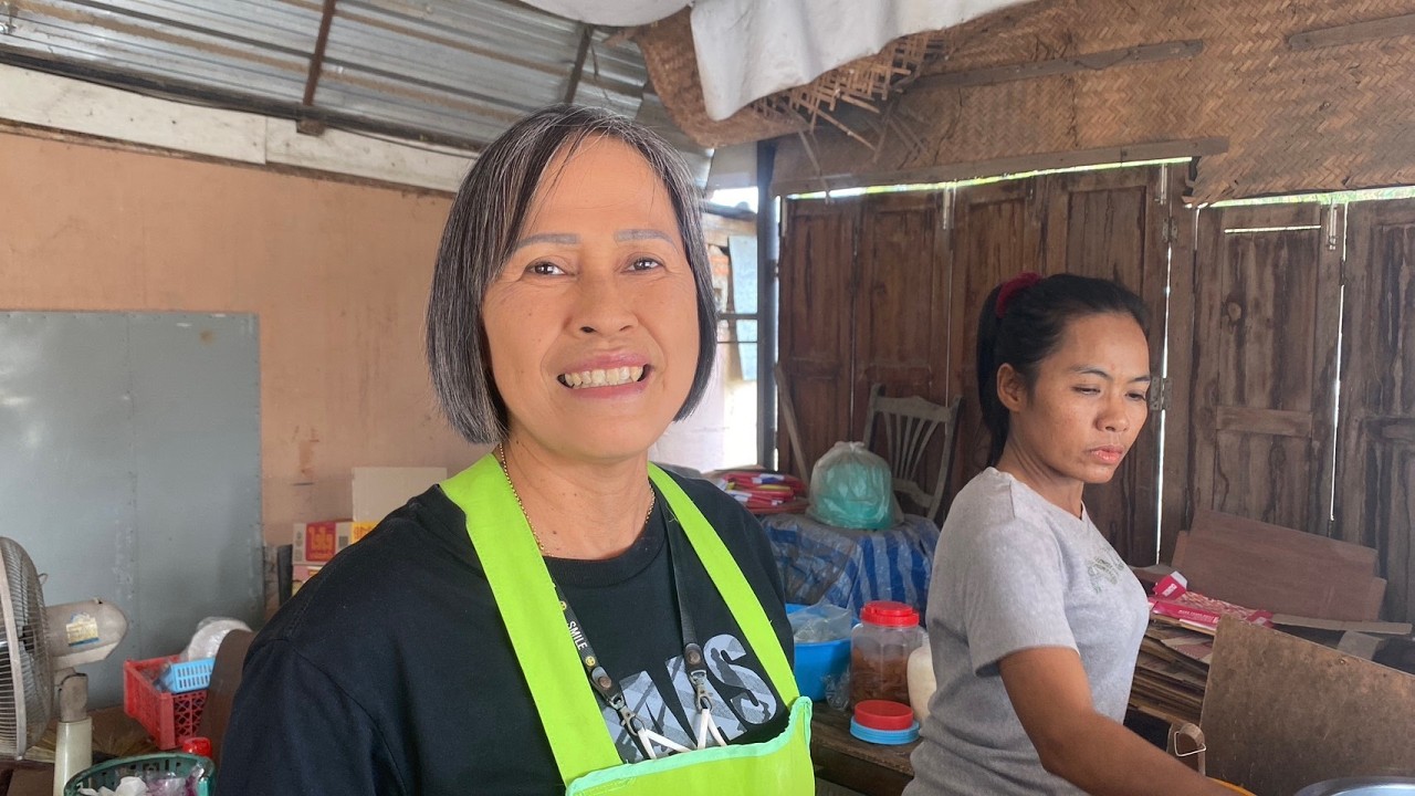 แม่เลี้ยงเดี่ยวสู้ชีวิตเปิดร้านก๋วยเตี๋ยวหมูสูตรโบราณหาเลี้ยงครอบครัวเก็บเงินวันละ 300-400บ.ทะลุแสน