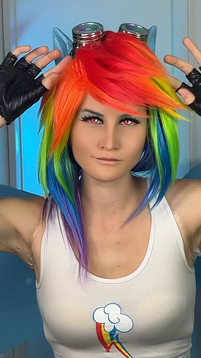 My mom is Rainbow Dash 😆 #mlp #cosplay