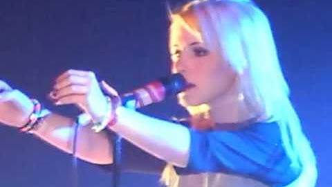 Paramore Caught Myself Twilight live @ fox theater pomona 092909