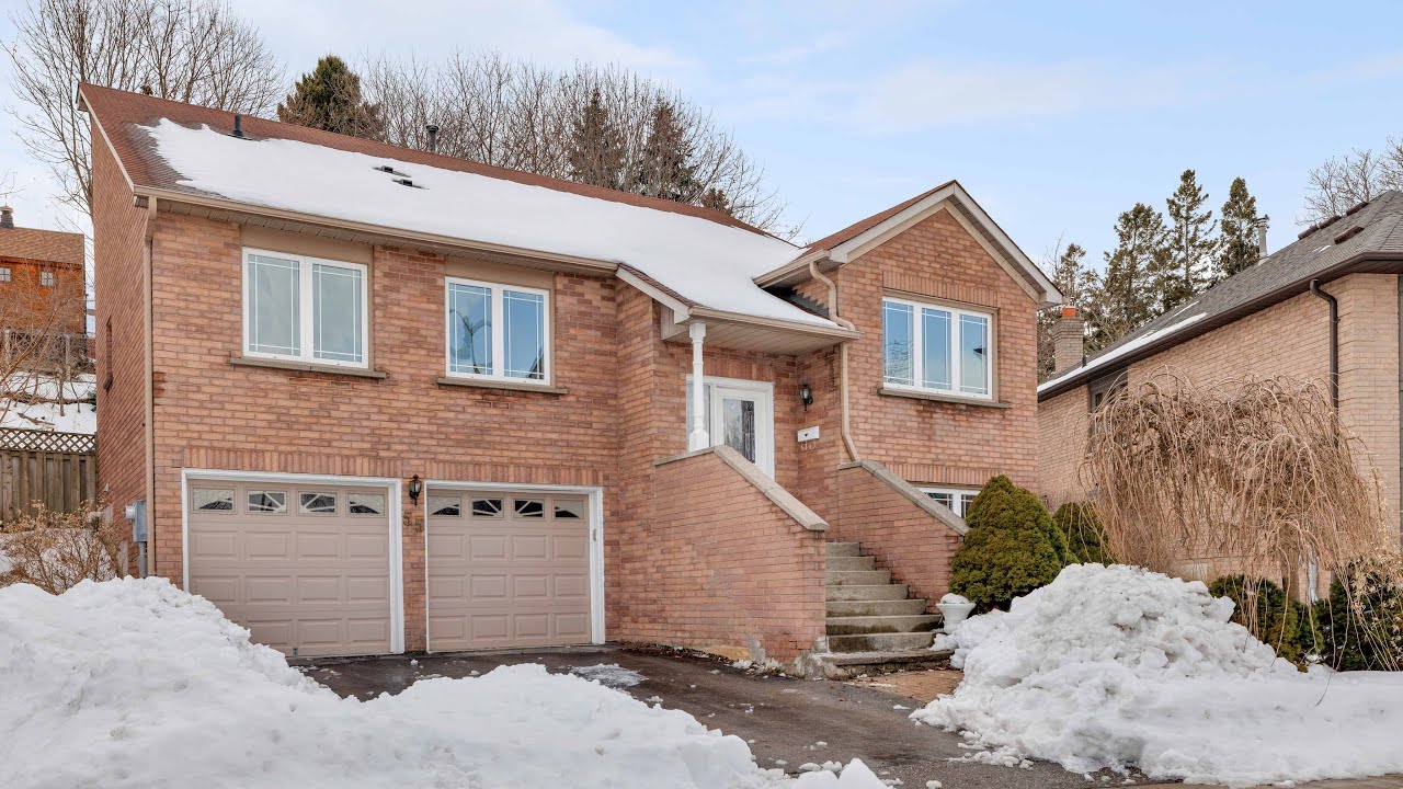 55 Blueking Crescent, Toronto, ON