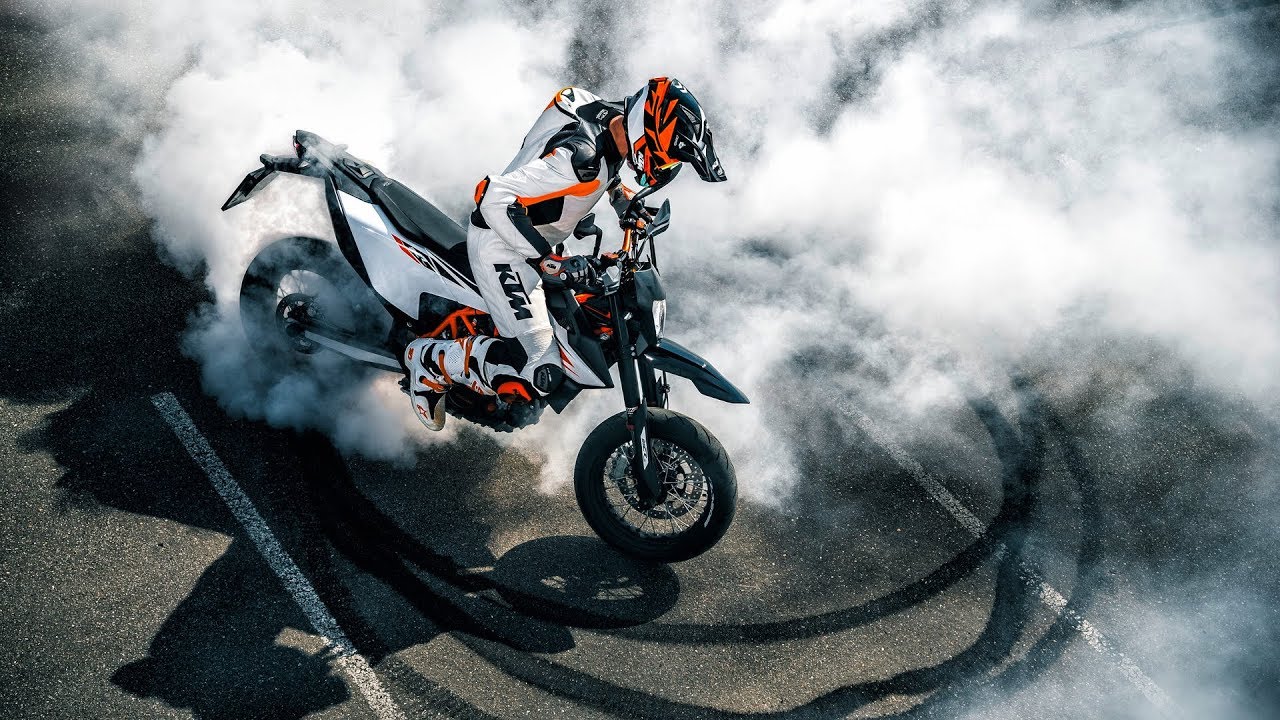 KTM 690 SMC R 2019 - Обзор РУ - YouTube