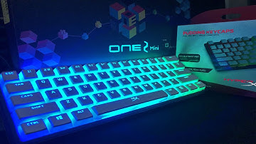 Ducky One 2 Mini + HyperX Pudding Keycaps (Unboxing)