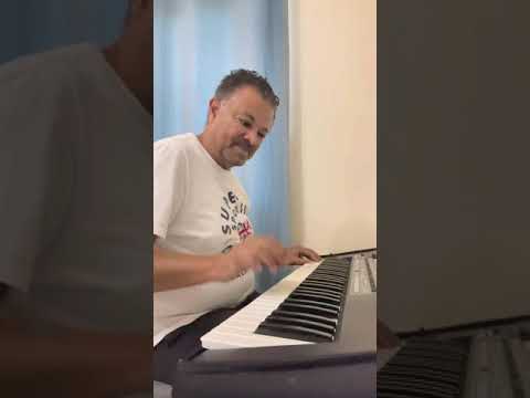 تؤمر ع الراس و ع العين فريد الاطرش كيبورد طارق بغدادى 