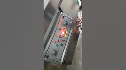 Notebook edge squaring machine