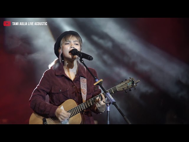 SEJAUH MUNGKIN UNGU | TAMI AULIA LIVE MANFEST class=