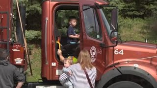 Touch A Truck returns to Appleton to provide hands-on opportunities with official vehicles