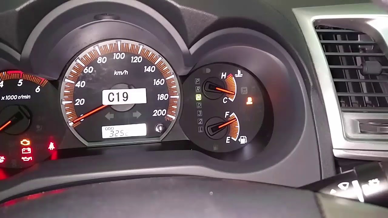 How to reset fuel filter worning light Totota Hilux vigo YouTube