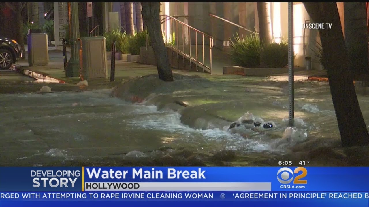 Water Main Break Floods Hollywood Streets - YouTube