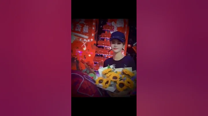 🌷🎸 花姐 生日蛋糕 + 999朵玫瑰花 + 太陽花 + 華子 + 金龍 + 等1分鐘 + 愛花姐 愛音樂 + 陪花到底 + 奉陪到底 🐬🐬 資料來自 : 豚豚圓圓 20230518 🌐🌐 - 天天要聞