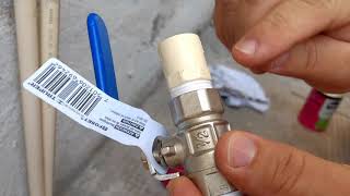 Como pegar llave de esfera roscable en tubería de cpvc.