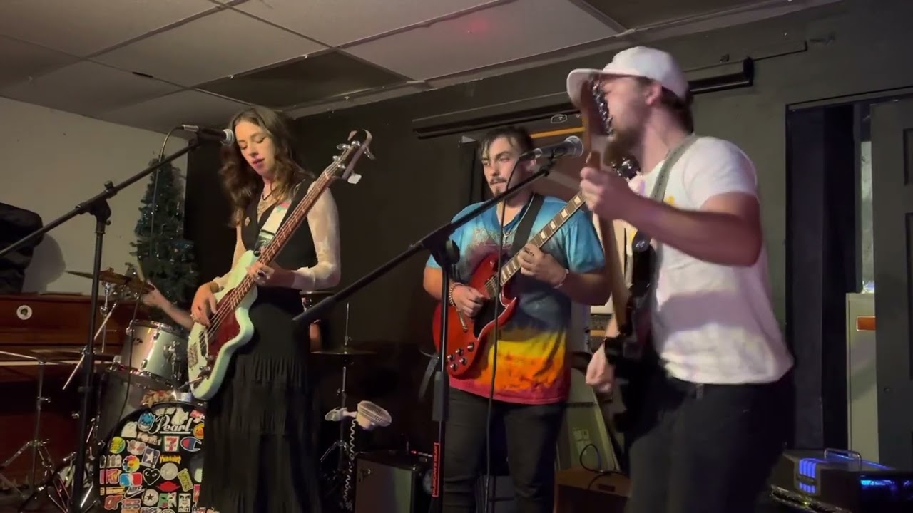 Tangerine Queen- Waste Away