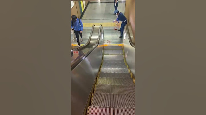 近づく恐怖映像　大江戸線　六本木駅