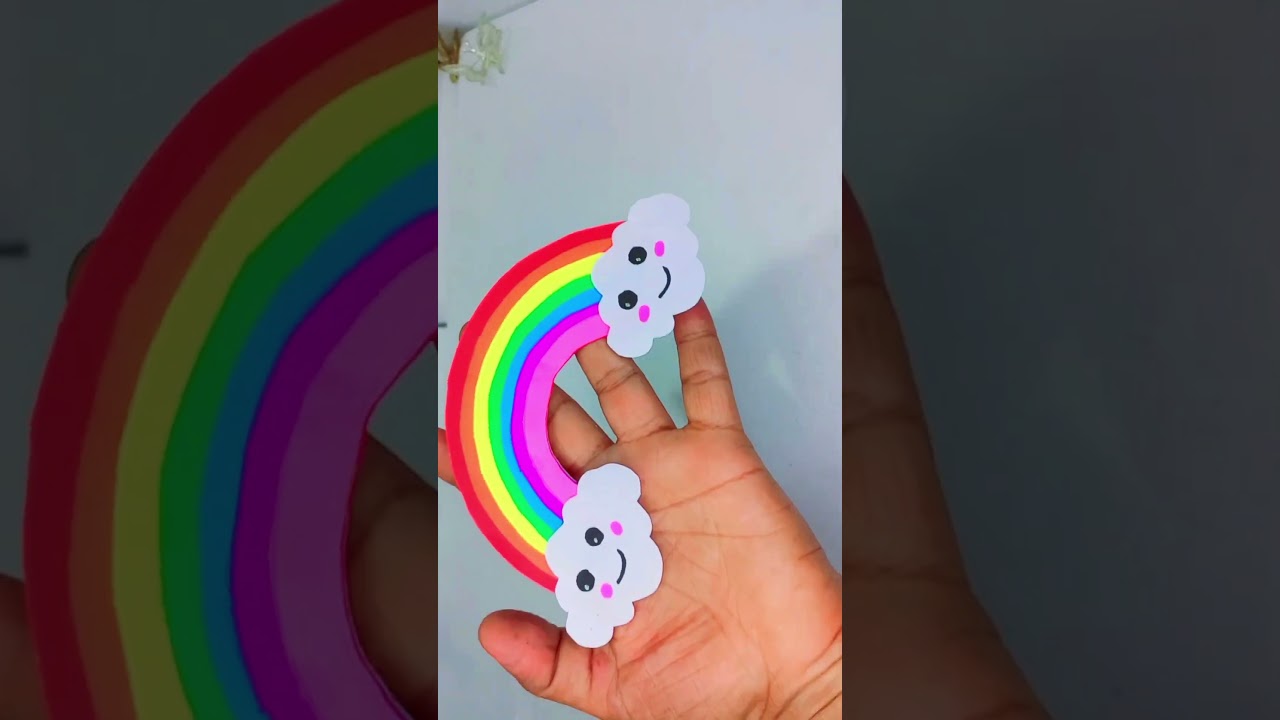 cute and easy Rainbow wall hanging/paper craft 