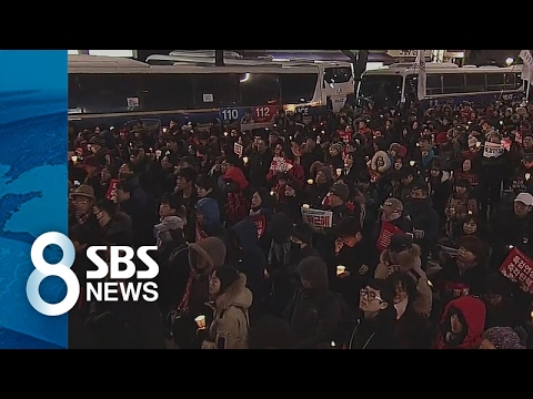 쌀쌀한 날씨 속 운집한 촛불…퇴진 구호 함성/ SBS