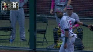 PIT@ARI: Polanco races to track down Lamb's fly ball