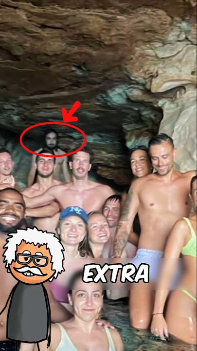 If You Ever See an Extra Face in Your Photo… Run 😨