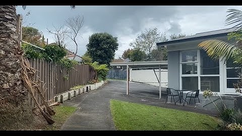 Units to Rent in Auckland 2BR/1BA by Auckland Property Management