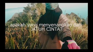 Apakah yang menyenangkan dari jatuh cinta? (Musikalisasi puisi)