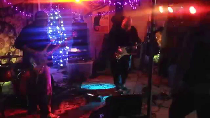 The Blue 88's perform "Dave Motley Speaks"