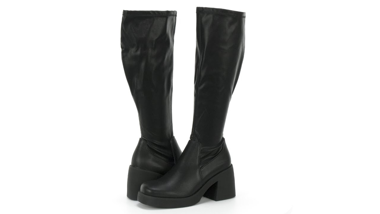 Madden Girl Lax SKU: 9906837