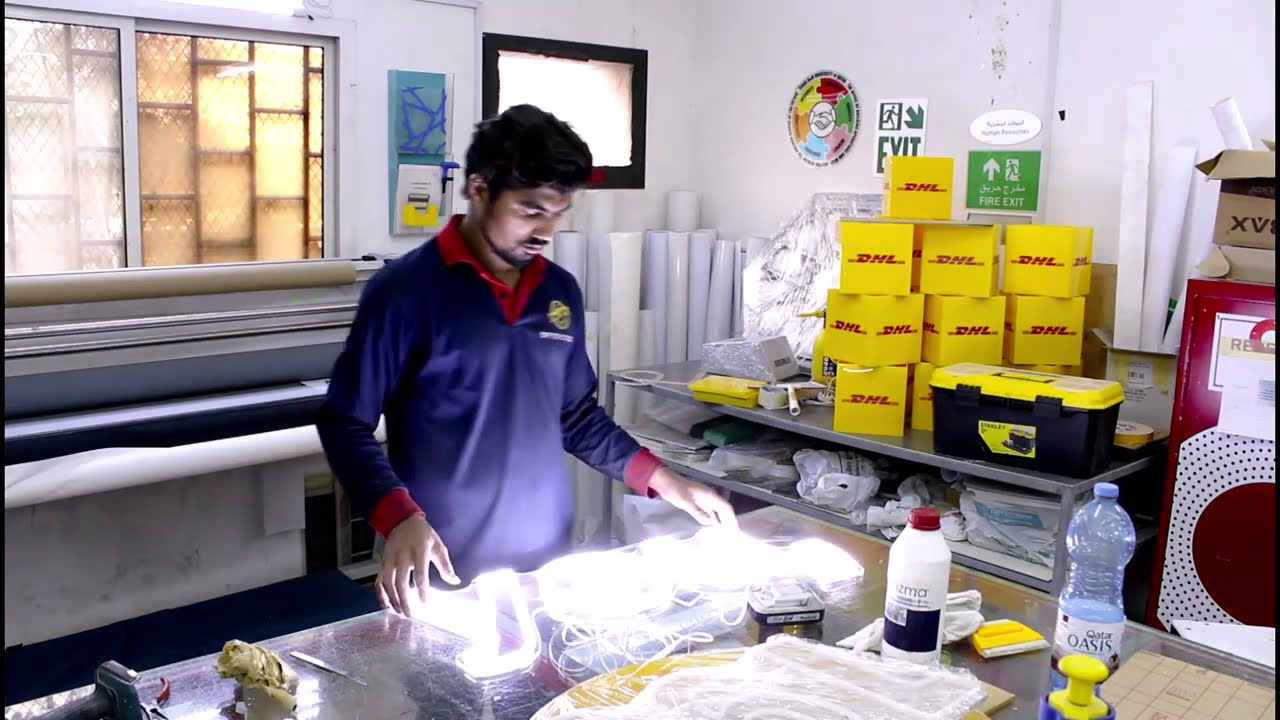 LED neon letters sign (making)