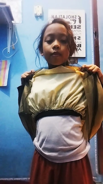 Pakai kaos kutang 🤣🤣🤣🤣