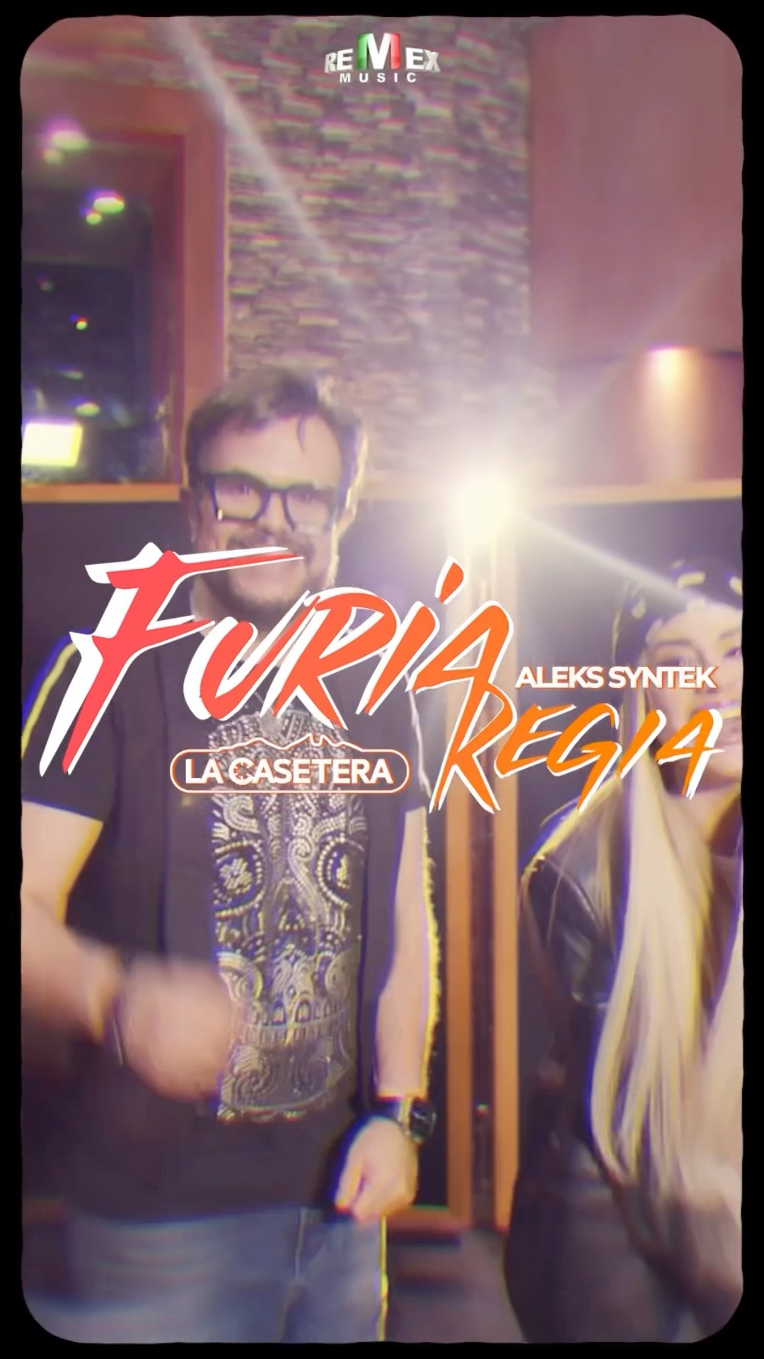 ? GRAN ESTRENO ?Uff... La Casetera y Aleks Syntek nos traen #FuriaRegia ? por YouTube ??