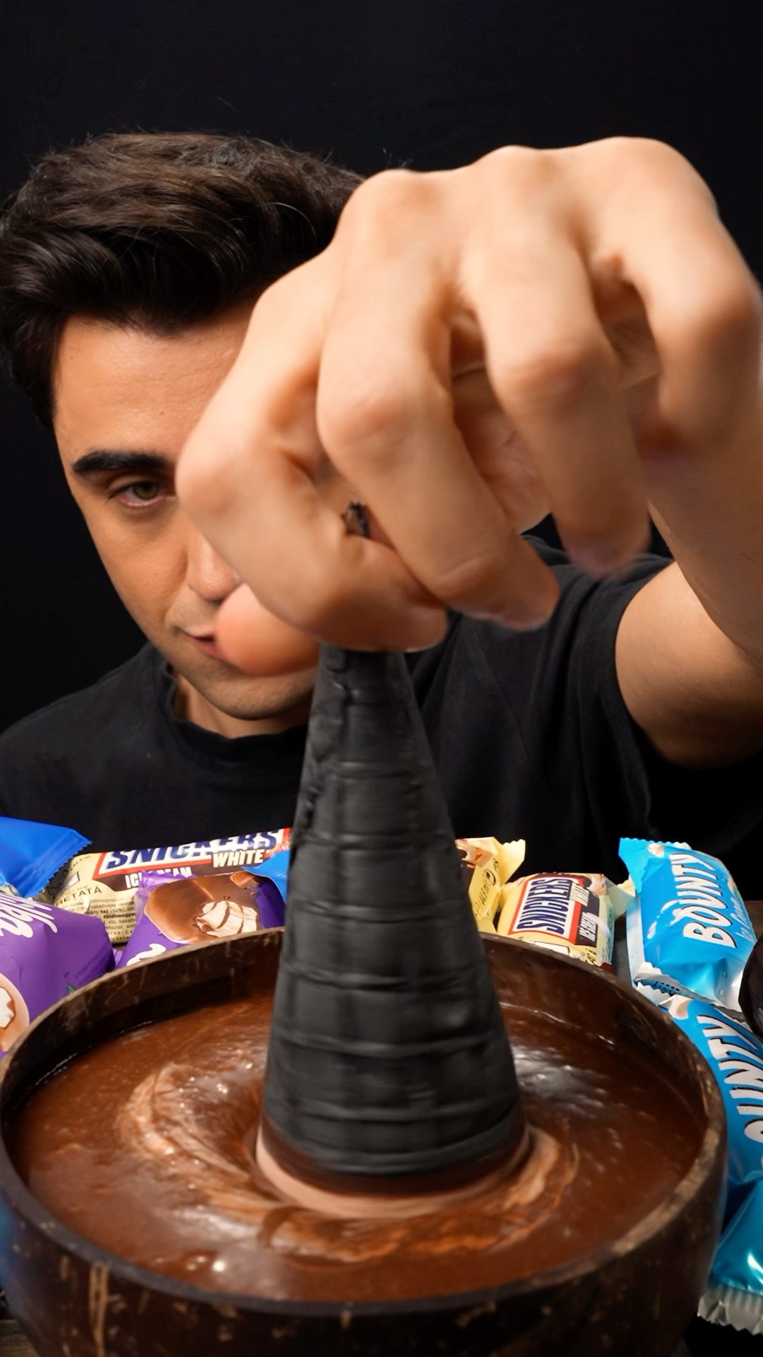 Nutella Ice Cream Dipping ASMR !?