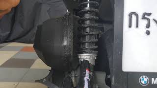 How to adjust preload springs on BMW C400X GT