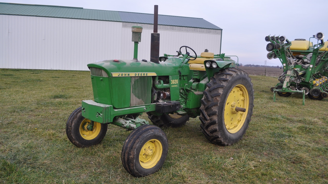 1965 John Deere 3020 Tractor Sold for 14,000 Yesterday on Ohio Farm