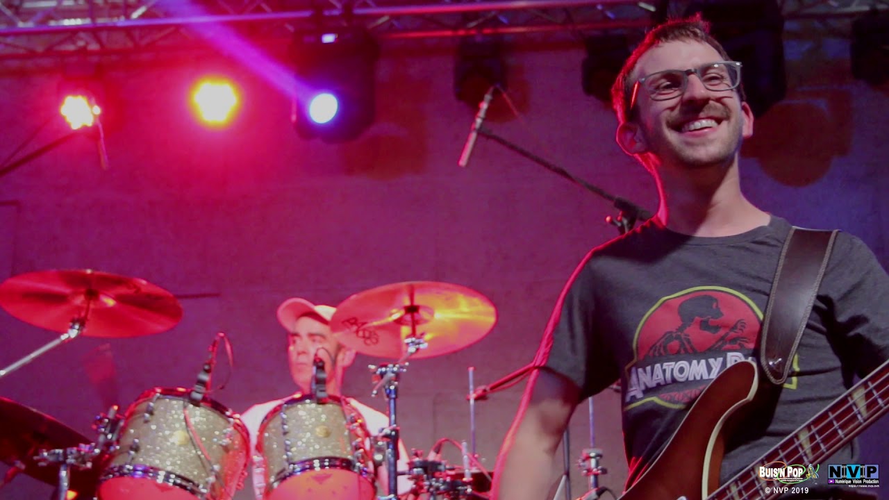 IDENTITY - Robert de Niro