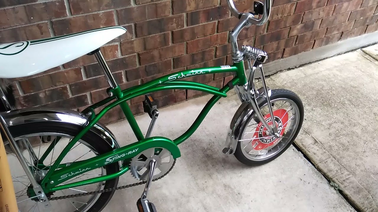 2007 Schwinn stingray lowrider bike - YouTube