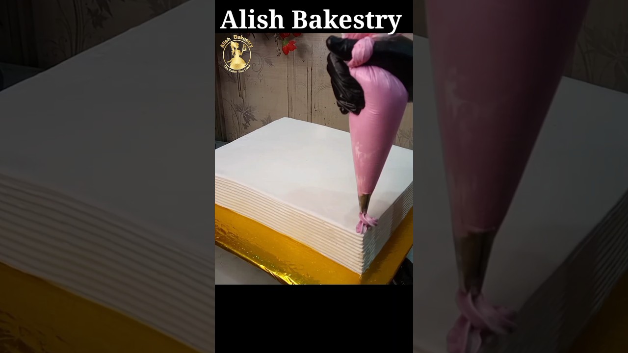 Square Cake Decorating Ideas 