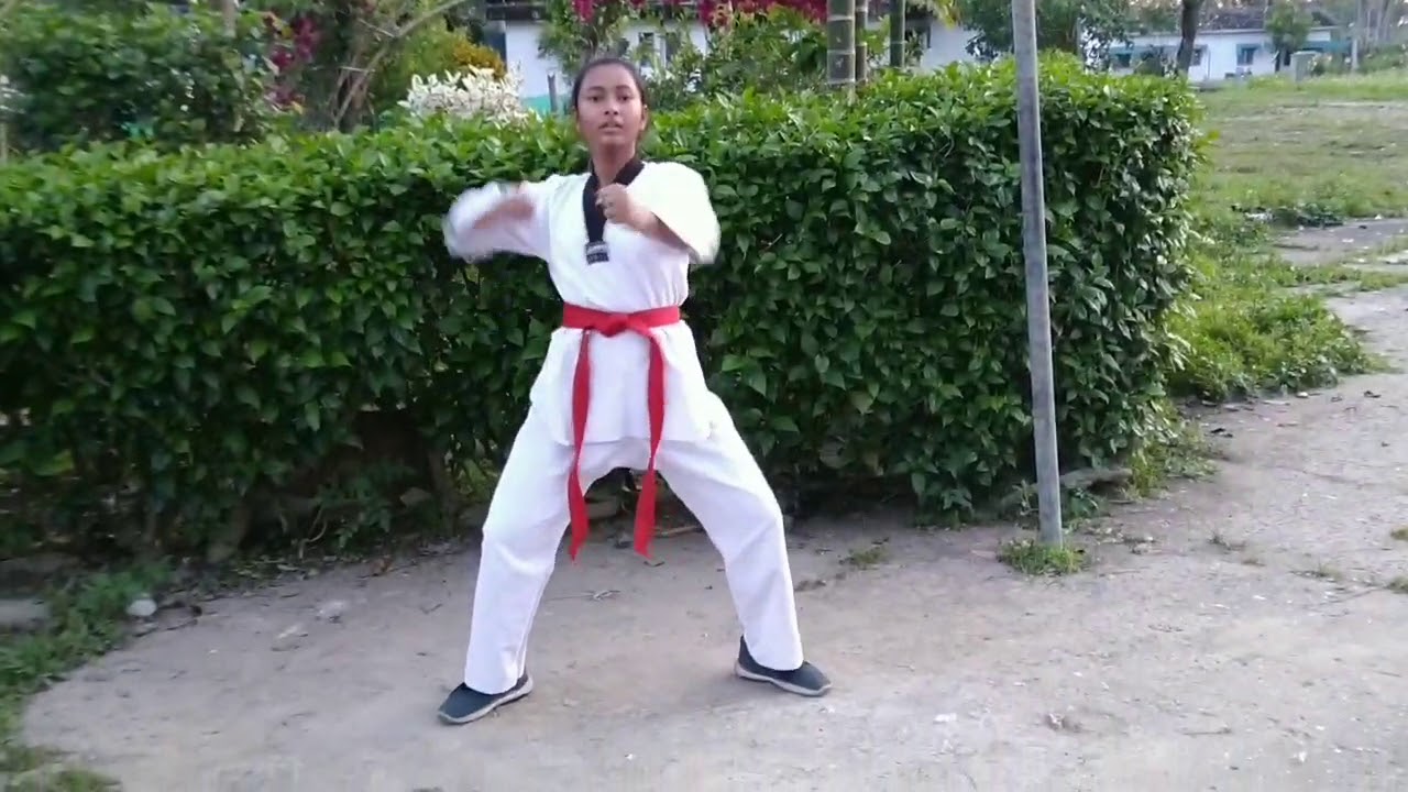 Komal Class Lockdown Skill : Komal Tanti, Class 8, APS Dinjan - YouTube