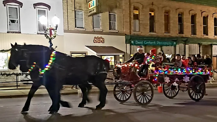 Victorian Christmas in Sharon, Wisconsin 2021 - sm...